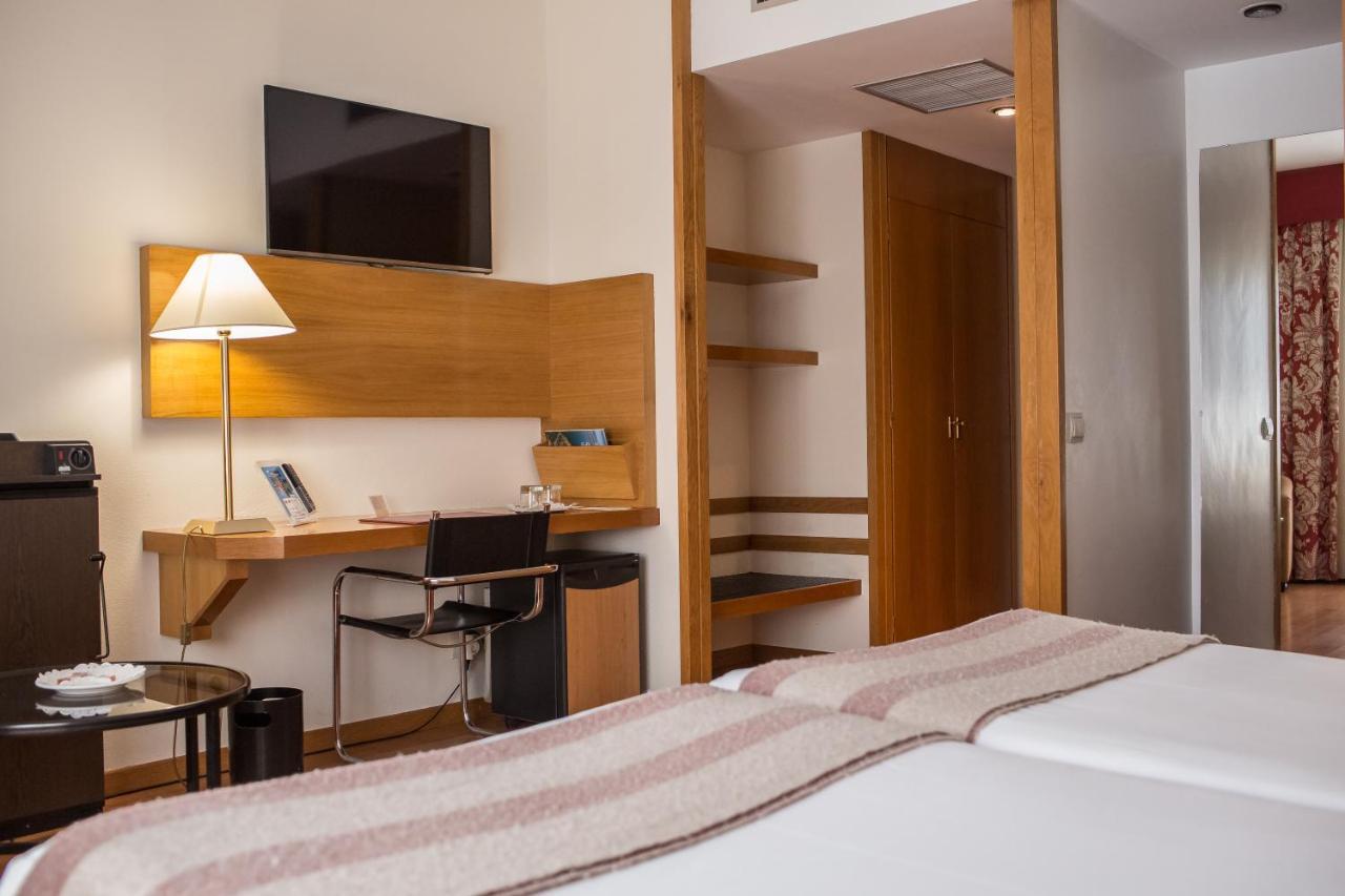 Hotel Vegas Altas Дон Бенито Екстериор снимка